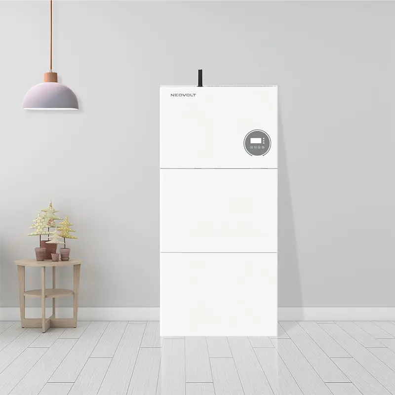 Inverter Ibrido Monofase da 4 MPPT